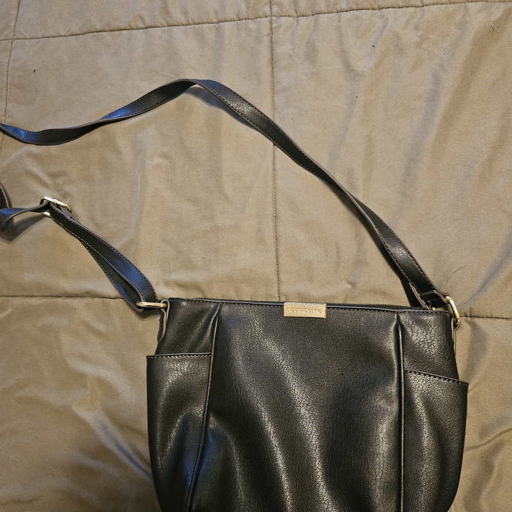 Liz Claiborne Classic Black Shoulder Bag